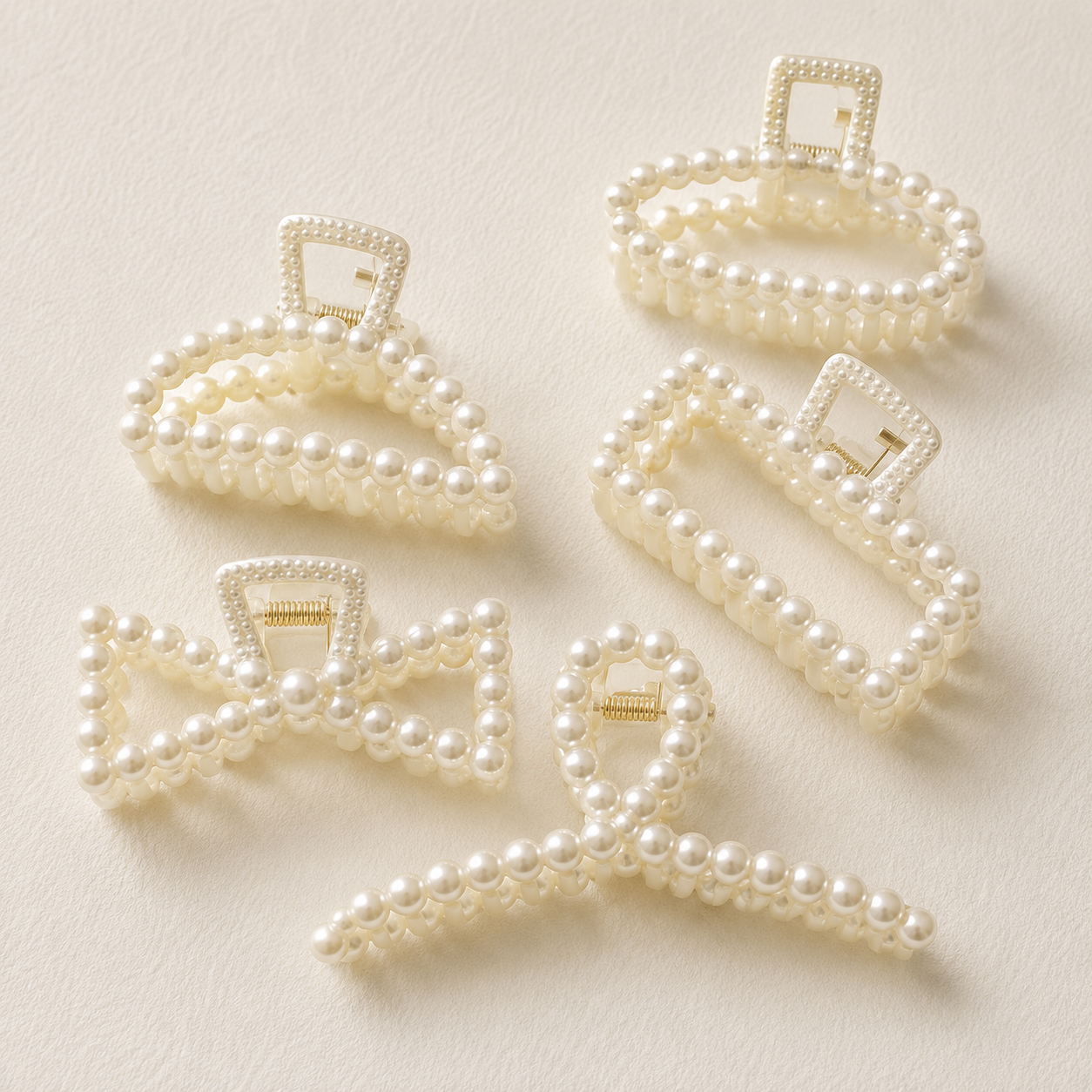PEARL CLIP CLAW