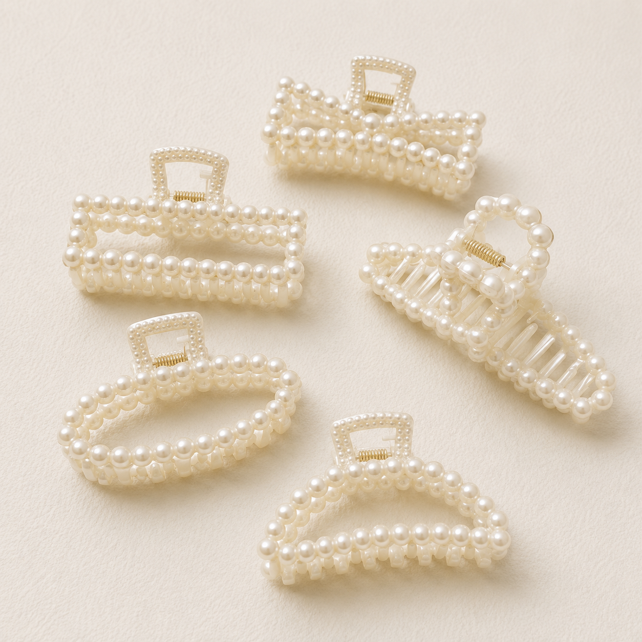 PEARL CLIP CLAW