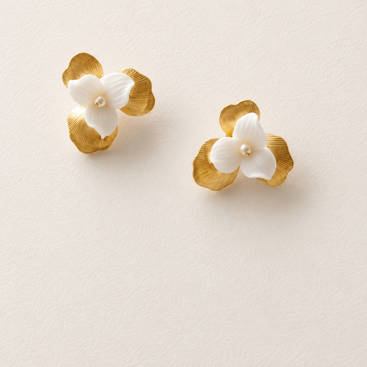 TINA EARRING