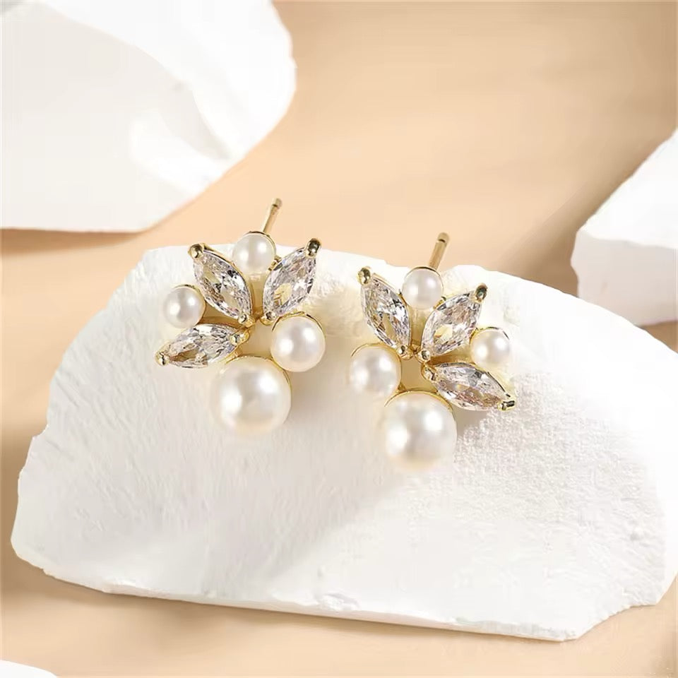 Florence Pearl Stud Earrings - Lizabetha Parker