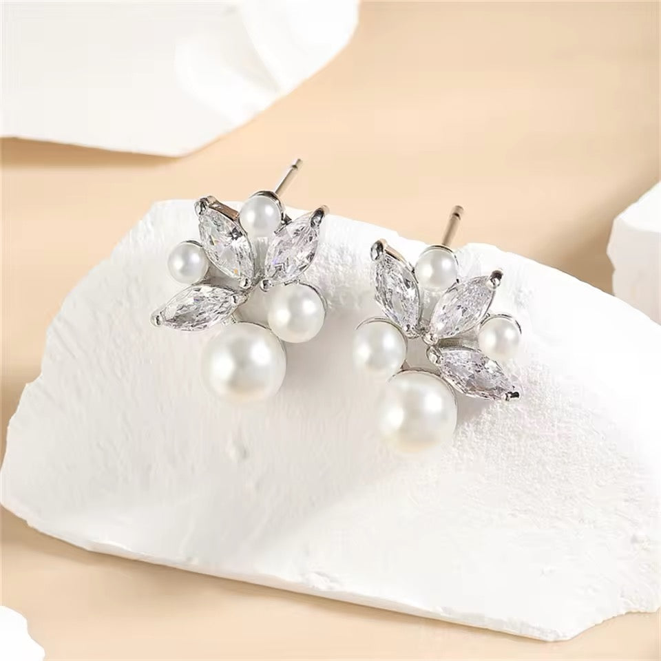 Florence Pearl Stud Earrings - Lizabetha Parker