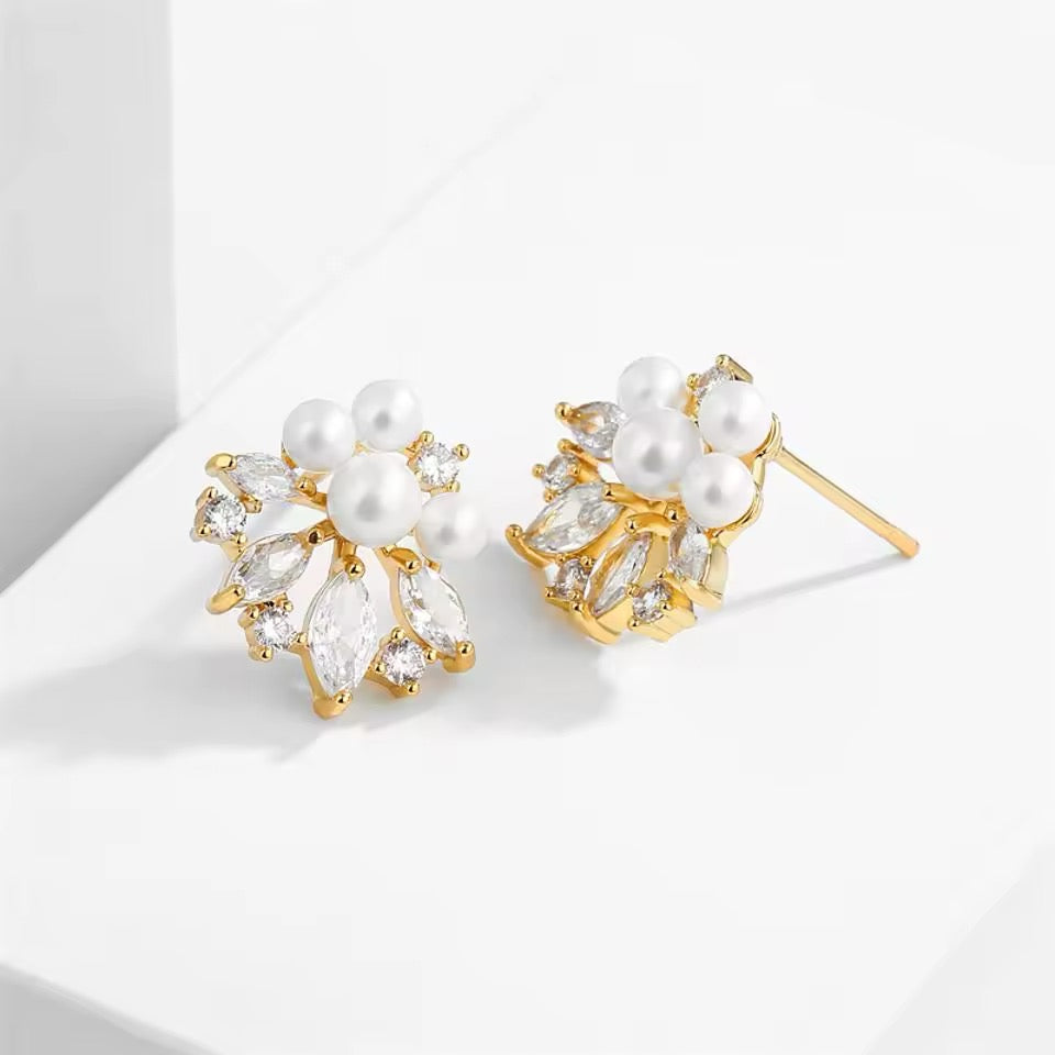 Florence Pearl Stud Earrings - Lizabetha Parker