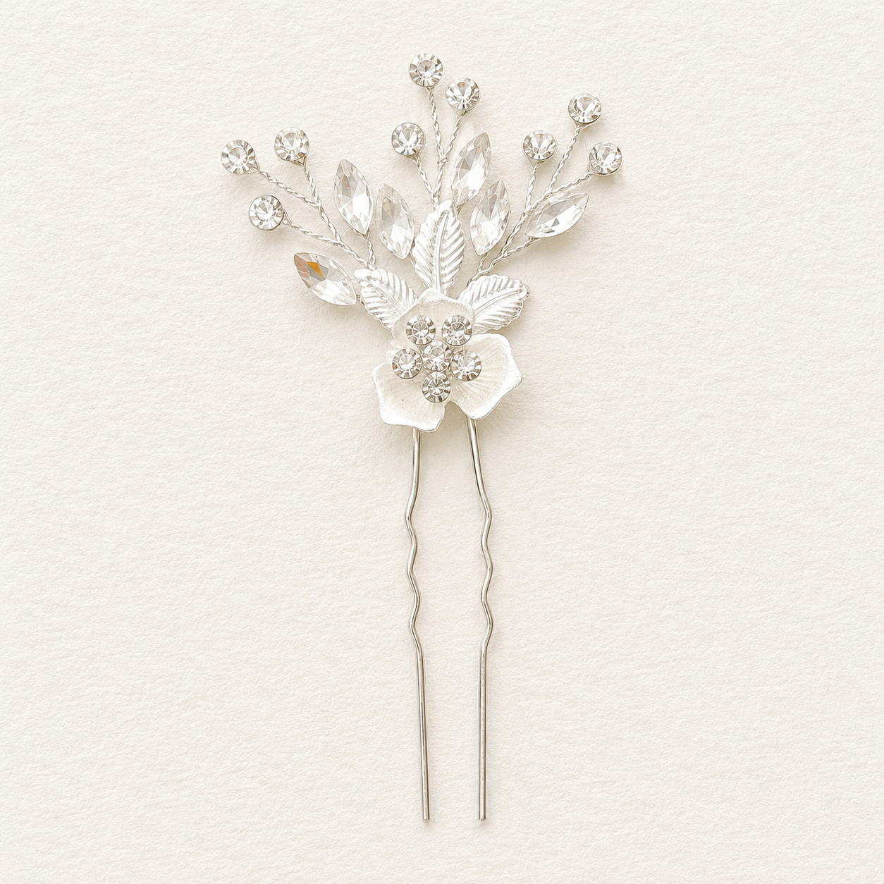 CHLOE HAIR PIN