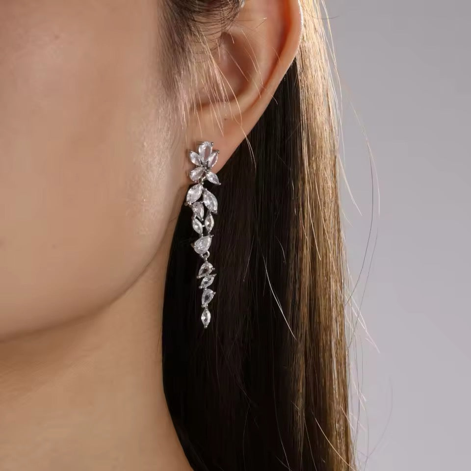 Diva Drop Bridal Earrings - Lizabetha Parker