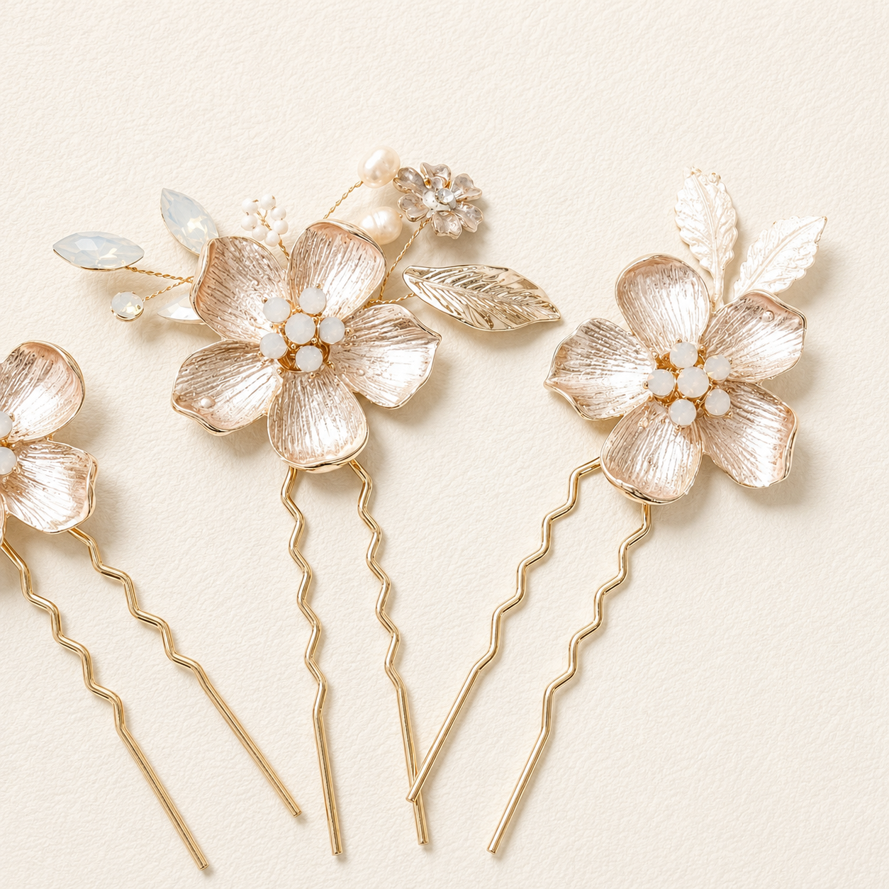 ZOYA HAIR PIN