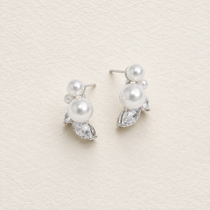Boucles d'oreilles à clous en perles Emily