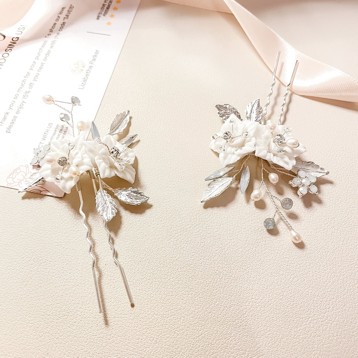 Ana Flower and Pearl Hair Pins