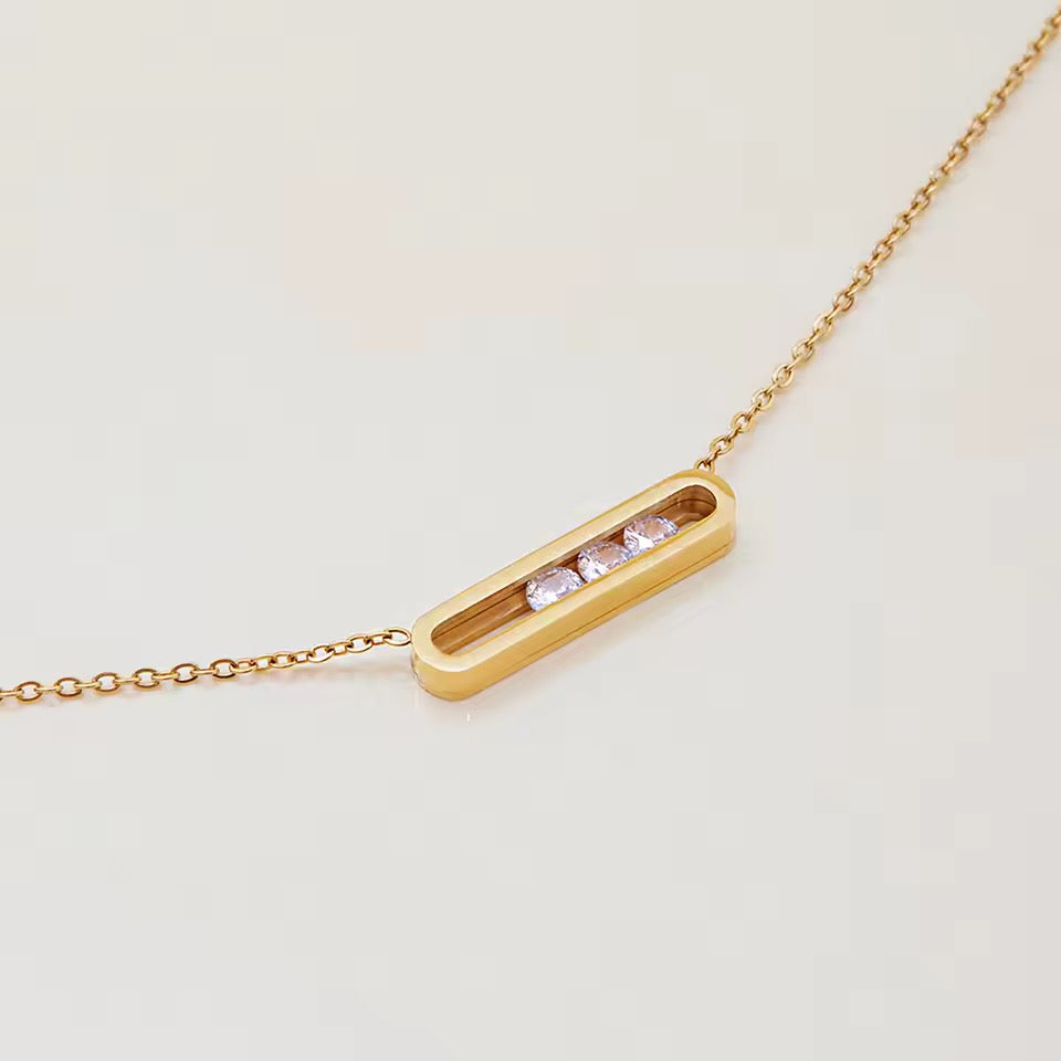 Beth Shimmer Stone Necklace