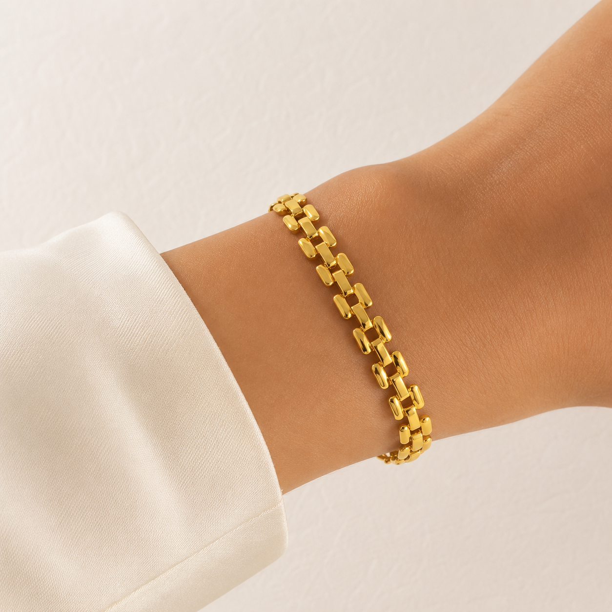 Chunky Geometric Link Bracelet