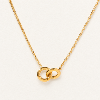 Amelie Love Knot Necklace