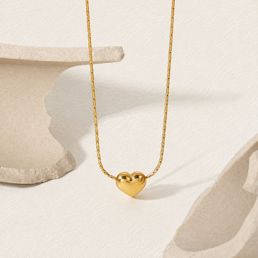 Elara Heart Necklace