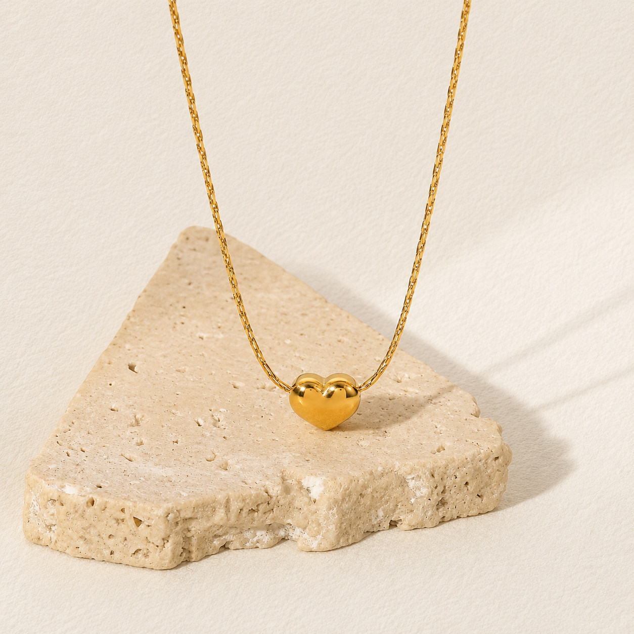 Elara Heart Necklace