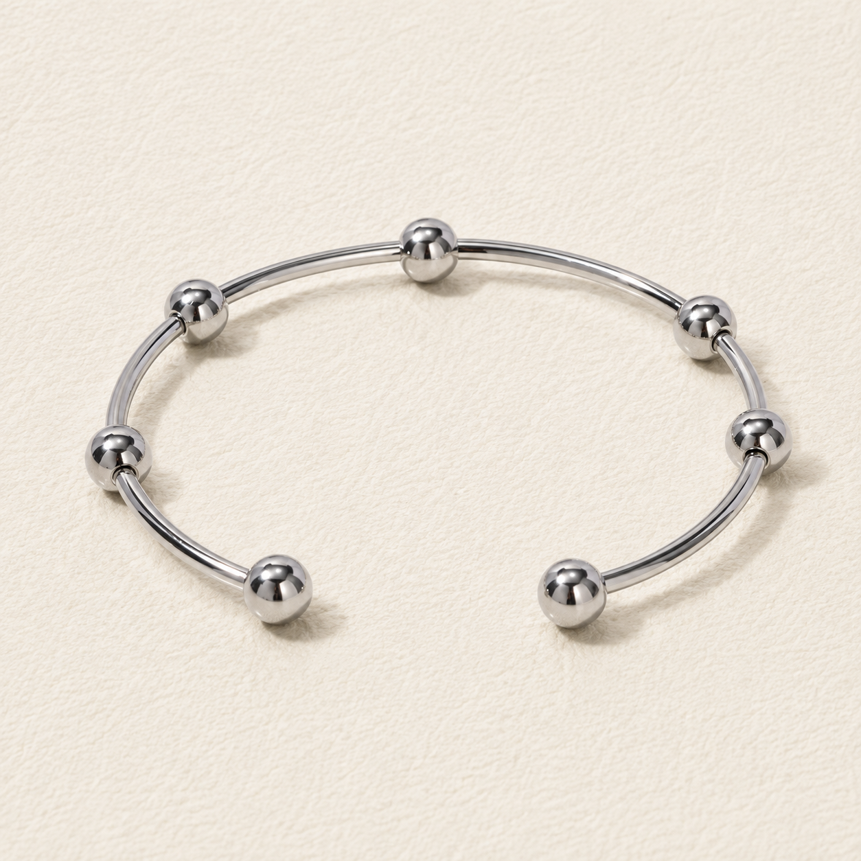 Solenne Beaded Bangle