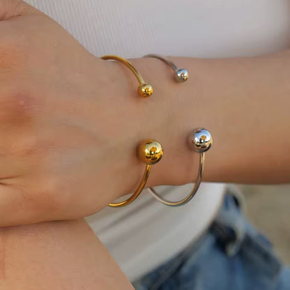 Aveline Sculptural Cuff Bracelet