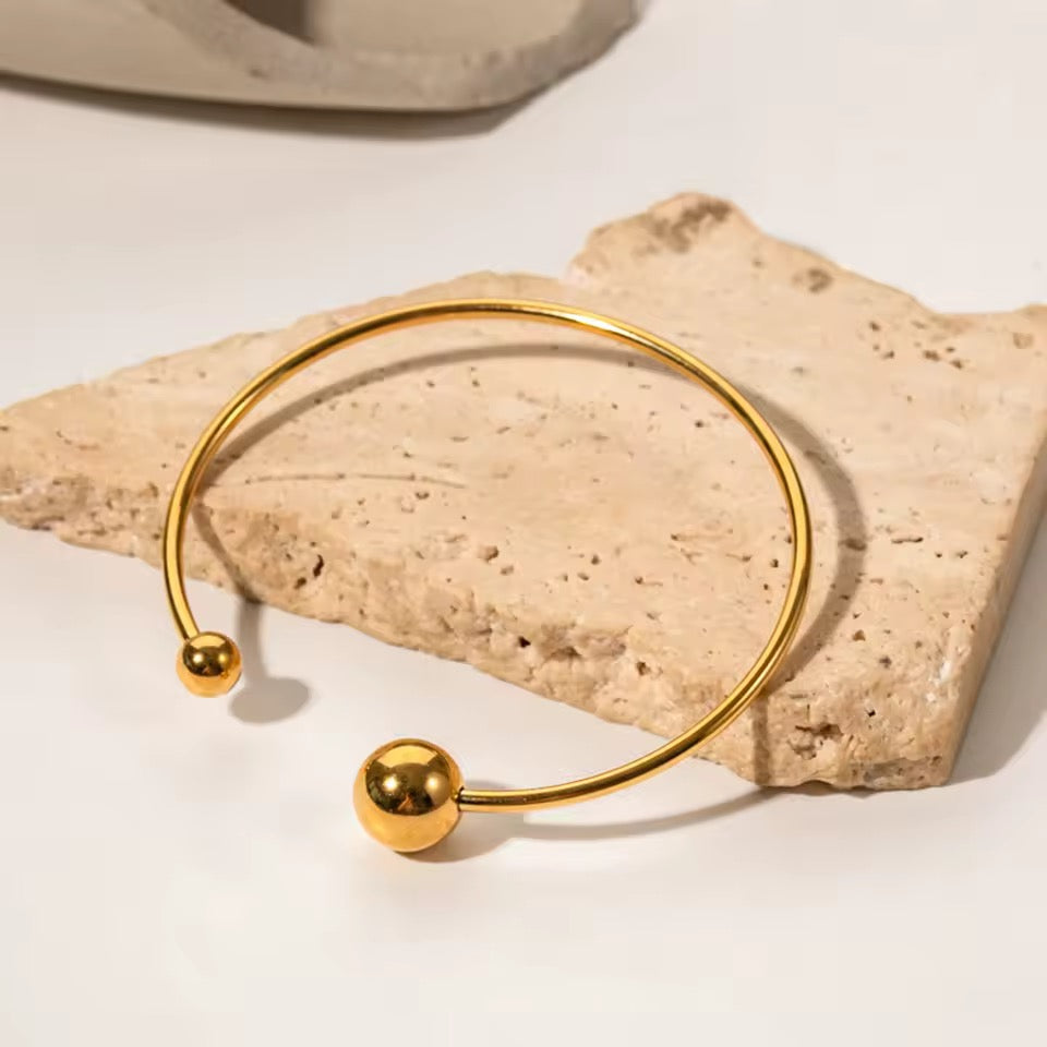Aveline Sculptural Cuff Bracelet