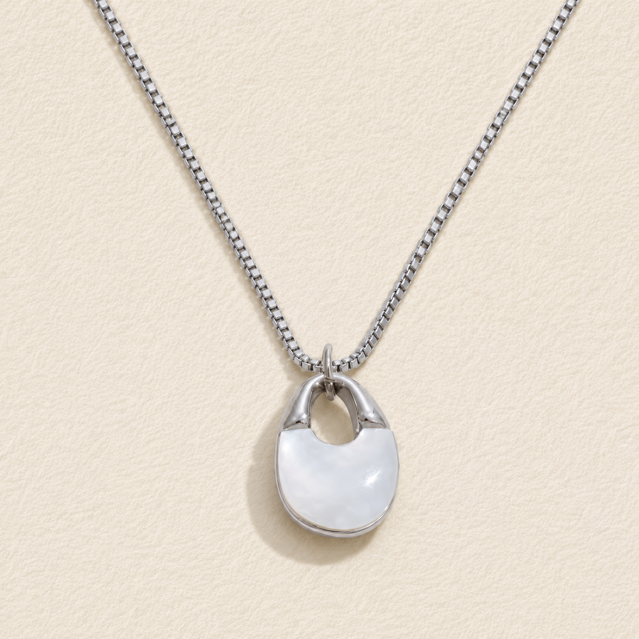 Seraphine Natural Shell Necklace