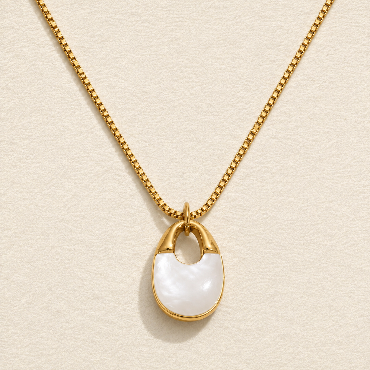 Seraphine Natural Shell Necklace