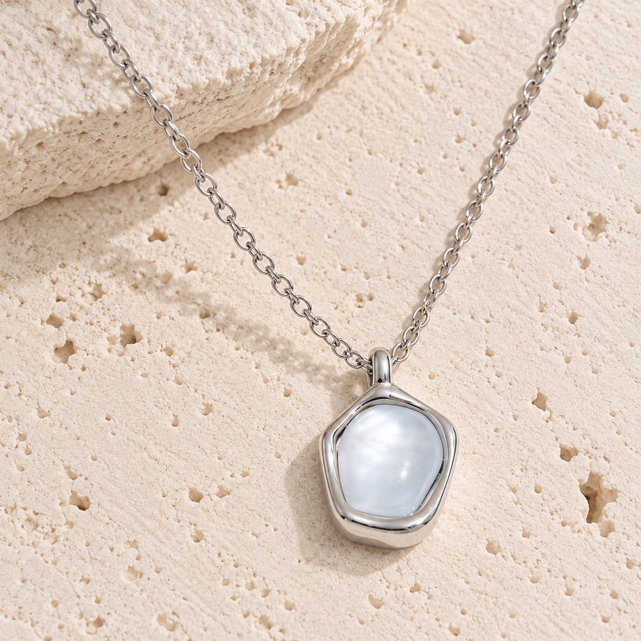 Marielle Shell Pendant Necklace