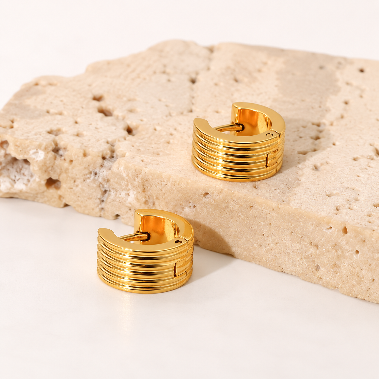 Sabine Ribbed Huggie Earrings
