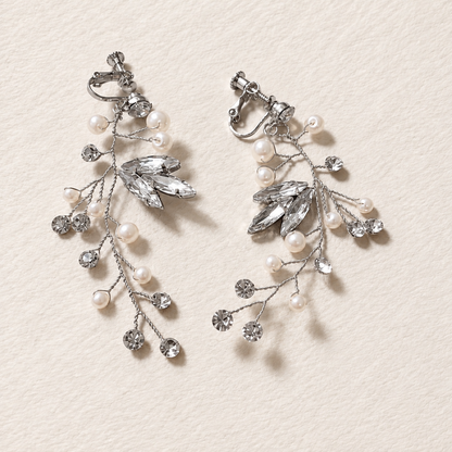 Boucles d'oreilles en vigne de fleurs de mariée Lila