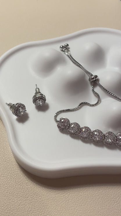 Ensemble de boucles d'oreilles et de bracelet en cristal argenté Selena